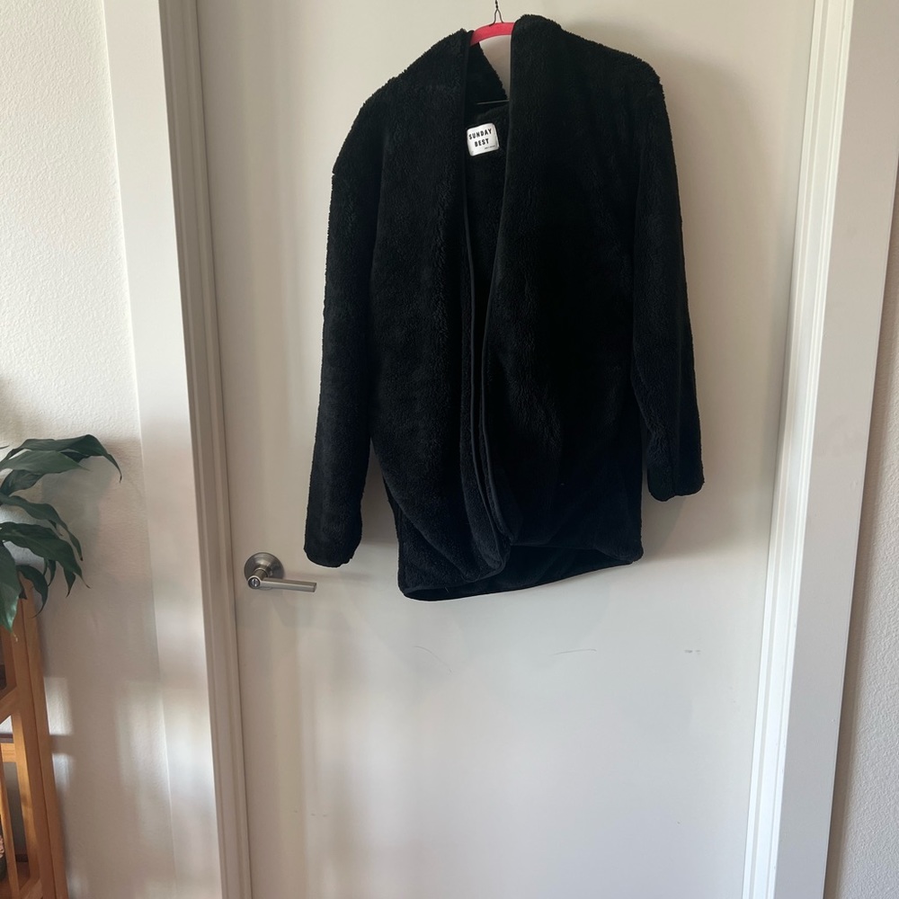 NWOT- Aritzia Sherpa Cardigan